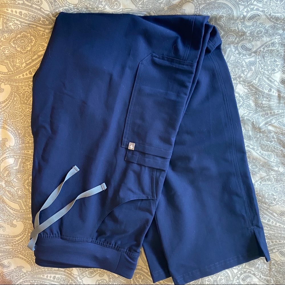 FIGS Navy Kade Cargo Bottoms Large Long